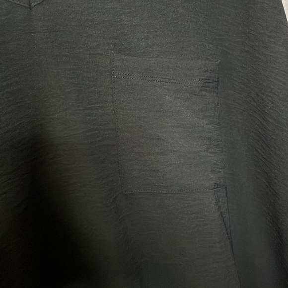 Zenana Black Muslin Pocket Blouse - Picture 4 of 4